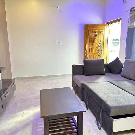 Anthara Service Apartments Belur  Bagian luar foto