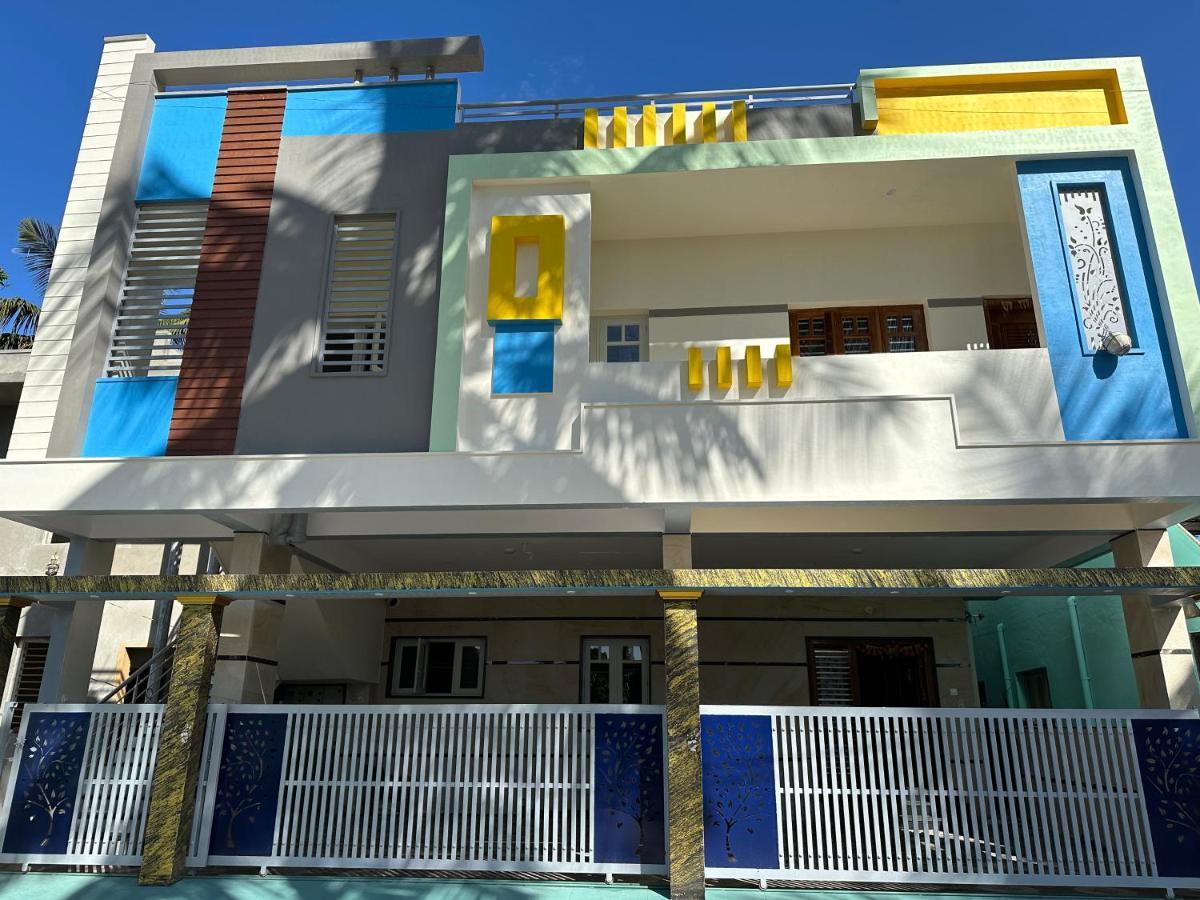 Anthara Service Apartments Belur  Bagian luar foto