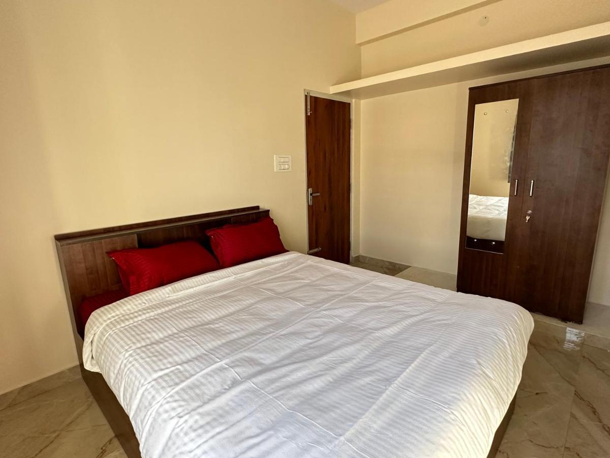 Anthara Service Apartments Belur  Bagian luar foto